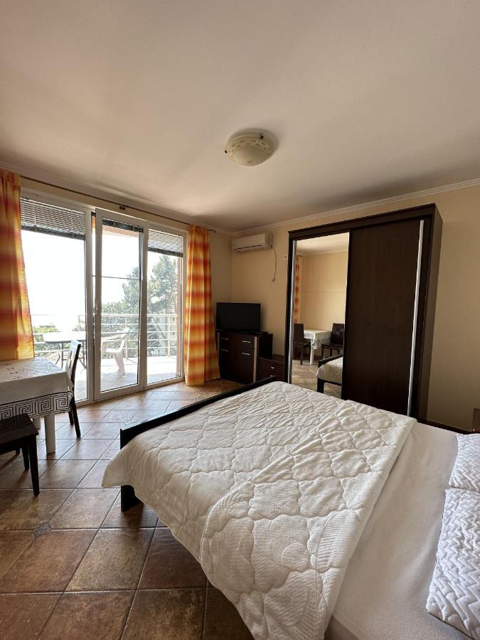 Apartment Villa Elena Бар Екстер'єр фото