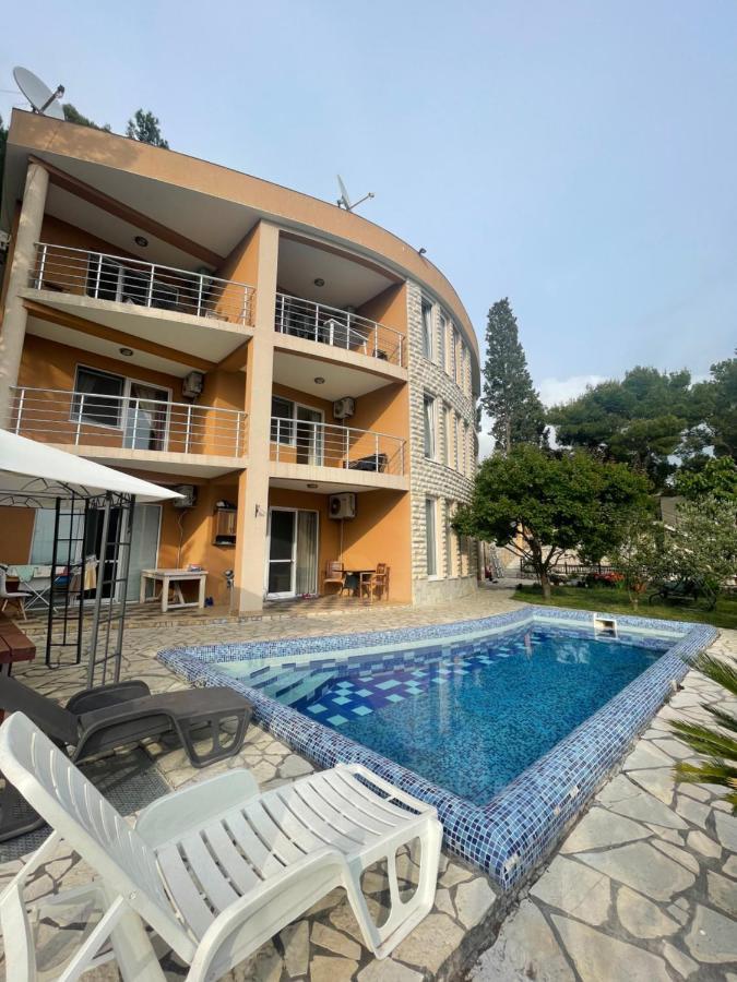 Apartment Villa Elena Бар Екстер'єр фото